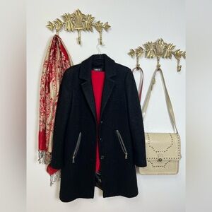 DKNY Wool blend Boucle pea coat L ptp 21” l 38”